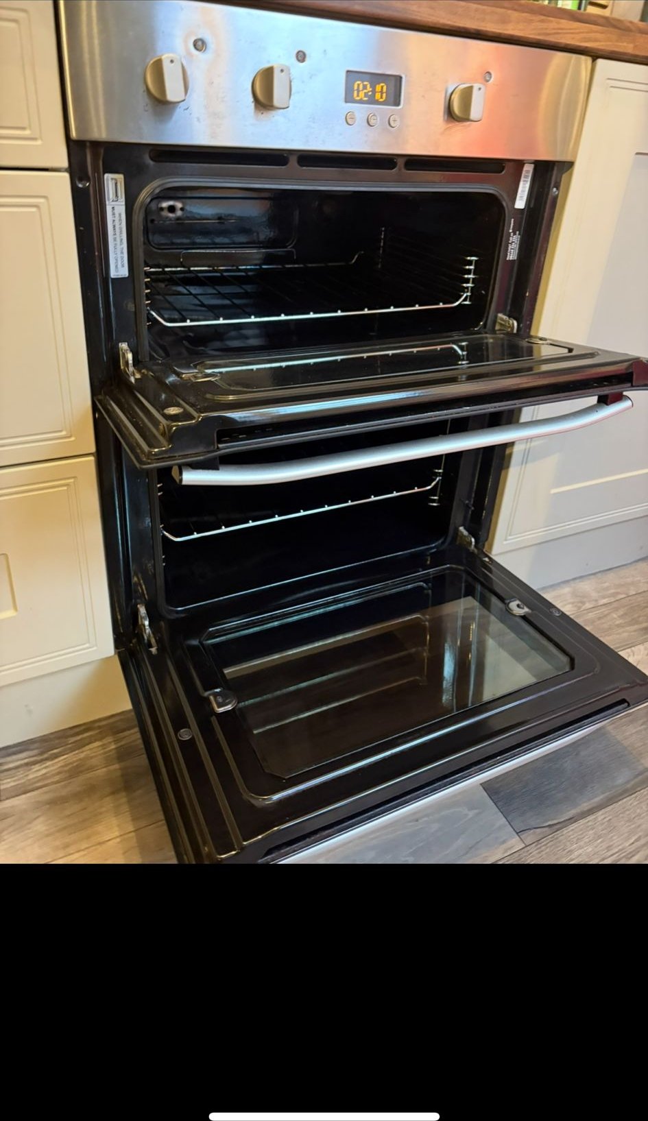 Living room carpet after professional cleaning